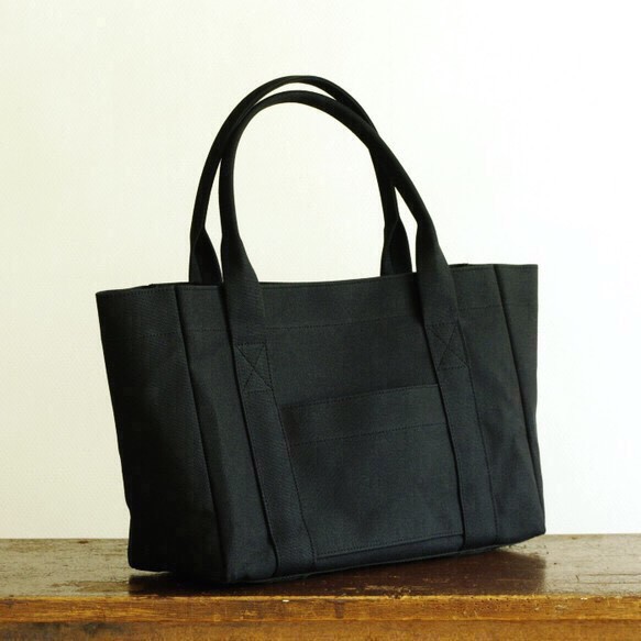 CAVAS TOTE BAG