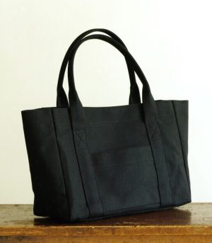 CAVAS TOTE BAG